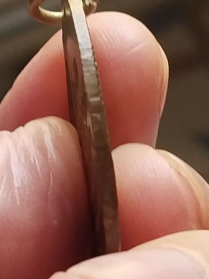 เหรียญหลวงพ่อสุ่นวัดปากน้ำแหลมสิงห์พิมพ์หูขีดปี๑๕ รูปที่ 9