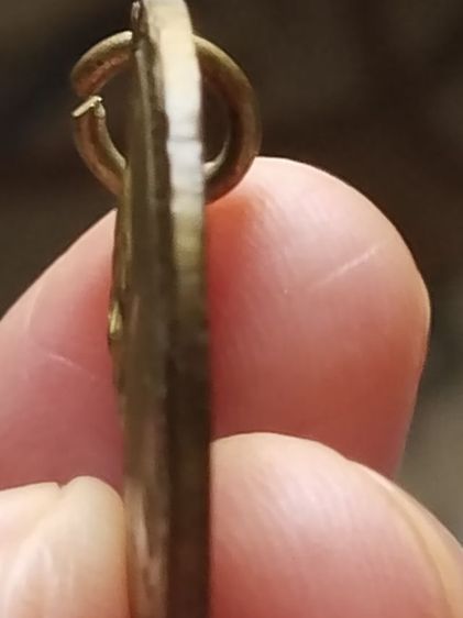 เหรียญหลวงพ่อสุ่นวัดปากน้ำแหลมสิงห์พิมพ์หูขีดปี๑๕ รูปที่ 11