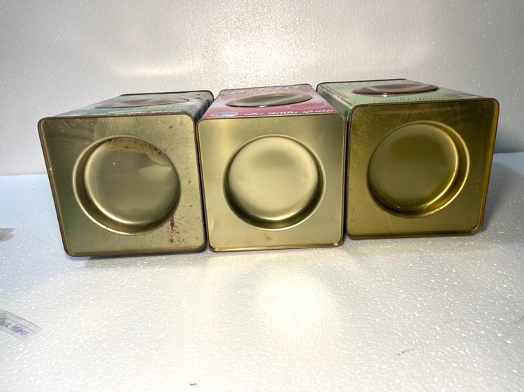 กระป๋อง ลูกอม ฮอลล์ น้ำตกโบราณ รูปที่ 7