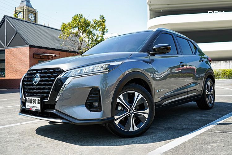 รถ Nissan Kicks 1.2 VL สี เทา