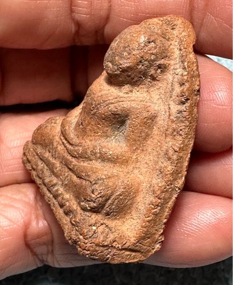 🙏พระเนื้อดินล.พโต บางกระทิง🙏ปิดตากรมหลวงชุมพร หลวงปู่ศุขวัดปากคลองในกรอบกนกเนื้อดิน องค์ละ 1550 รูปที่ 4