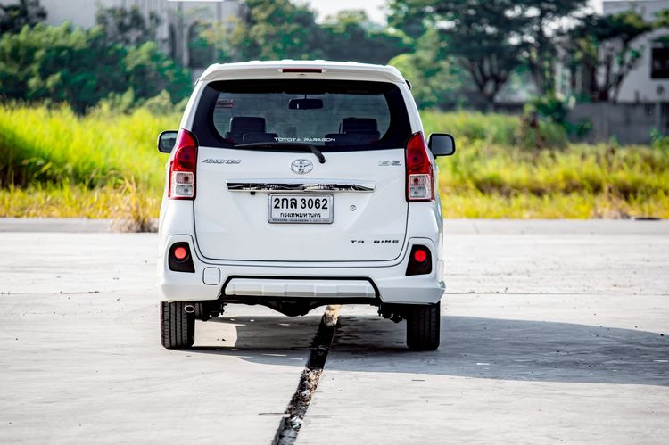 Toyota Avanza 2013 1.5 S Touring Utility-car เบนซิน LPG เกียร์อัตโนมัติ ขาว รูปที่ 4