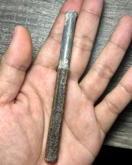 ตะกรุดสี่เสายาว 4.8 นิ้วไม่ทราบที่ (มีสินค้าหลายรายการกดเข้ามาดูในโปรไฟล์ได้เลยครับ)