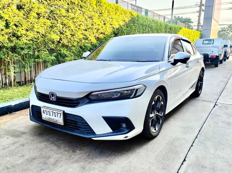 รถ Honda Civic 2.0 eHEV EL+ สี ขาว