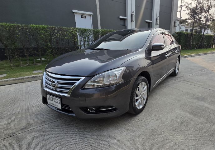 Nissan Sylphy 2013 1.8 V Sedan เบนซิน ไม่ติดแก๊ส เกียร์อัตโนมัติ เทา รูปที่ 2
