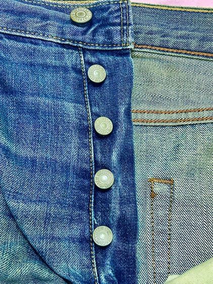 Levi’s 501 (Vintage) มือสอง ของแท้ ปี 2015 เอวใหญ่ (W38 L34) Made in China สภาพ วินเทจ รูปที่ 4
