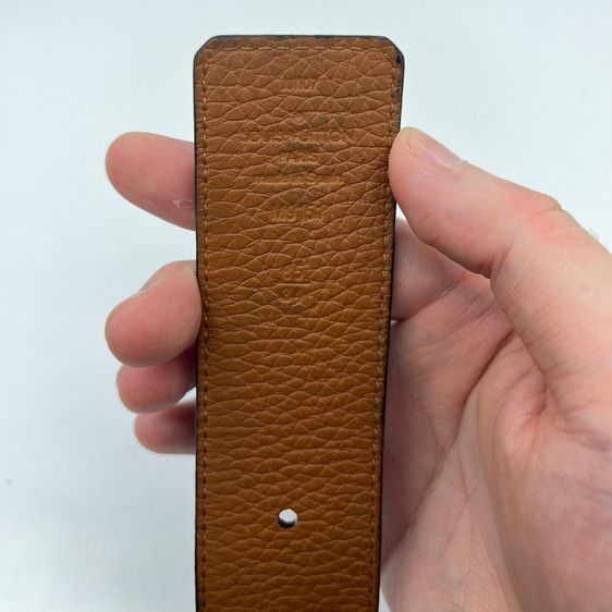 เข็มขัด Louis Vuitton Initiales ใส่ได้ทั้งสองด้าน รูปที่ 9