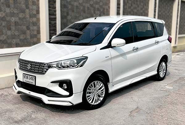 รถ Suzuki Ertiga 1.5 GX สี ขาว