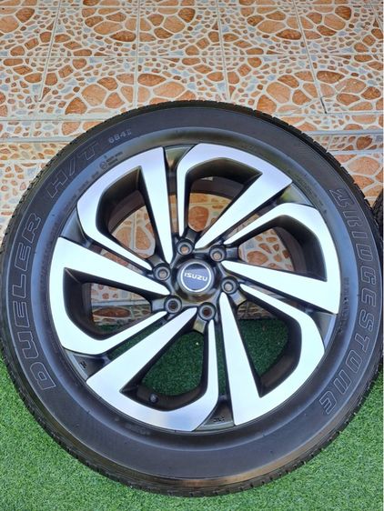 ล้อแม็กพร้อมยาง Mu-X ปี2021 รูปที่ 2