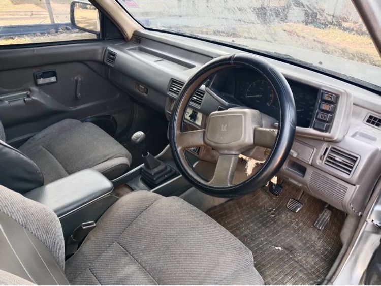 Isuzu TFR ปี 91-97 1989 2.5 Space Cab Pickup ดีเซล ไม่ติดแก๊ส เกียร์ธรรมดา เทา รูปที่ 3