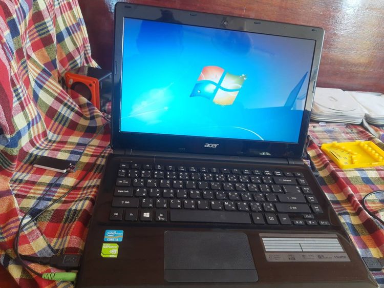 ACER Note book i3 ram4 HDD300 win7 สภาพสวยเดิมเดิมตำหนิแบตเสื่อมและลำโพงเสียงแตก