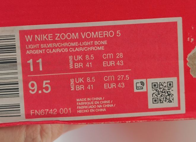 ขายถูก ของใหม่เก่าเก็บ Nike Vomero 5  Light Silver size 43-275cm ใหม่ ไม่เคยใส่ นิยม นุ่ม เบาสบายมาก  รูปที่ 12