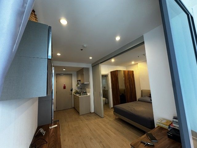 IDE O Q ChulaSamyan Hot Deal ใจกลางสามย่าน

ห้องสวย ทำเลหายาก ราคาดี พร้อมโอนทันที

โอกาสเป็นเจ้าของคอนโดระดับพรีเมียมในโซน จุฬาฯ