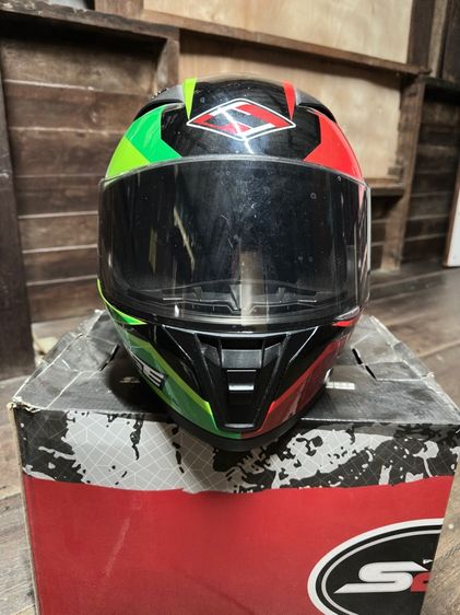 หมวกกันน็อกเต็มใบ รูปที่ 2