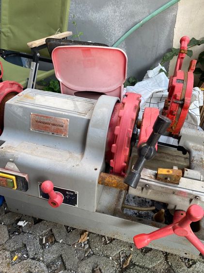 เครื่องตาปเกลียวไฟฟ้า รูปที่ 2