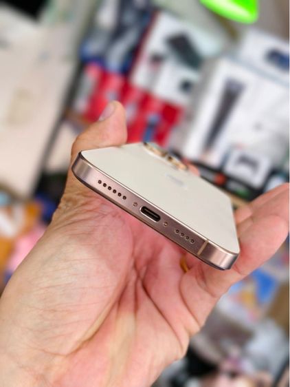- iPhone 16 Pro Max 256GB Desert Titanium รูปที่ 9