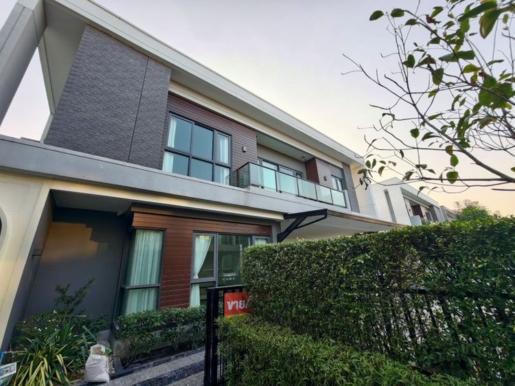 มีบางส่วน ขายหรือให้เช่า บ้านเดี่ยว 2 ชั้น หลังมุม โครงการเดอะ ซิตี้ สุขุมวิท-อ่อนนุช ทำเลดี เดินทางสะดวก รูปที่ 2