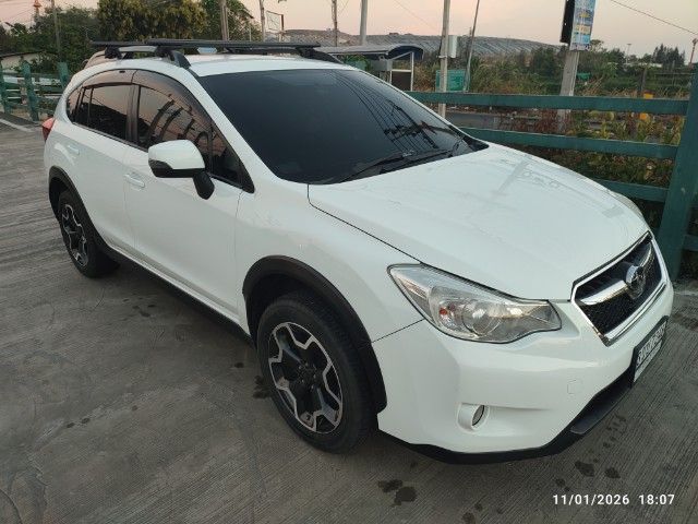Subaru XV 2015 2.0 XV 4WD เบนซิน เกียร์อัตโนมัติ ขาว รูปที่ 2