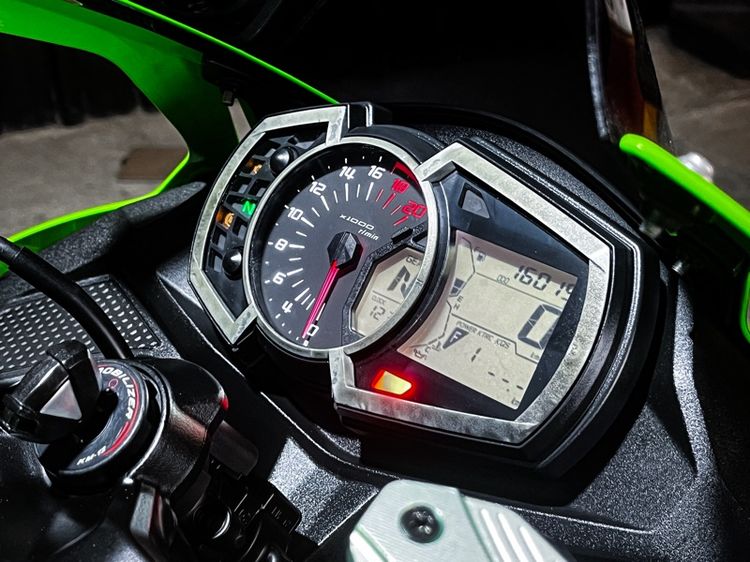 zx25r ปี21 สีเขียวไมล์น้อยๆ  รูปที่ 14