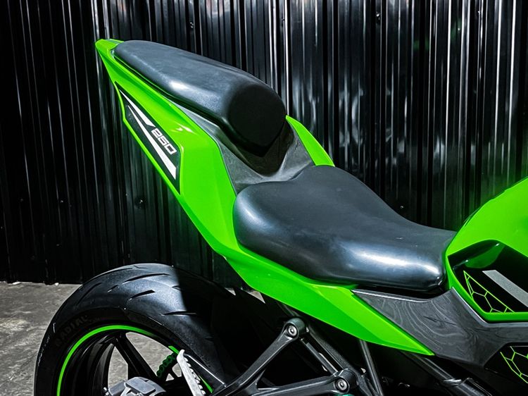 zx25r ปี21 สีเขียวไมล์น้อยๆ  รูปที่ 13