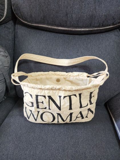 กระเป๋า Gentlewoman Dumpling Bag น้องเกี๊ยว สภาพสวย รูปที่ 2