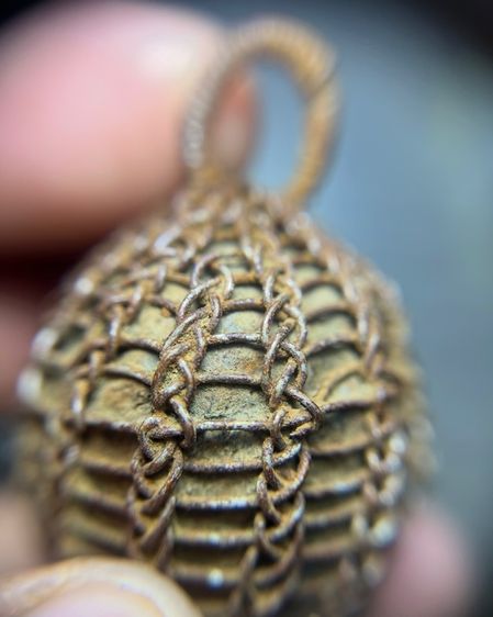 ลูกอมถักเชือกลงรักเลี่ยมเก่าไม่ทราบที่(มีสินค้าหลายรายการกดเข้ามาดูในโปรไฟล์ได้เลยครับ) รูปที่ 4