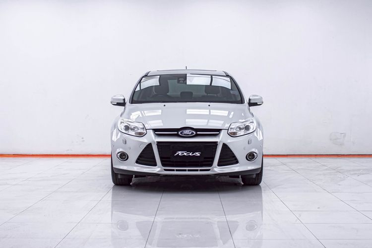 Ford Focus 2012 2.0 Titanium Plus Sedan เบนซิน ไม่ติดแก๊ส เกียร์อัตโนมัติ เทา รูปที่ 4