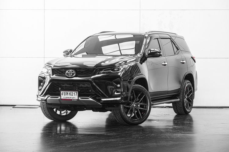 Toyota Fortuner 2023 2.4 Leader G Utility-car ดีเซล ไม่ติดแก๊ส เกียร์อัตโนมัติ ดำ รูปที่ 2