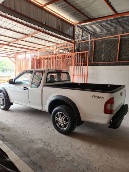 Isuzu D-MAX 2003 3.0 LS 4WD ดีเซล เกียร์ธรรมดา ขาว รูปที่ 4