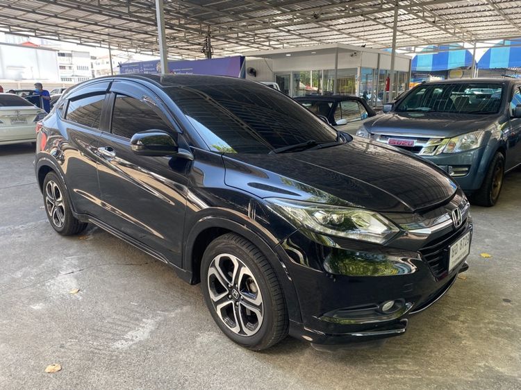 Honda HR-V 2015 1.8 E Utility-car เบนซิน ไม่ติดแก๊ส เกียร์อัตโนมัติ ดำ รูปที่ 3