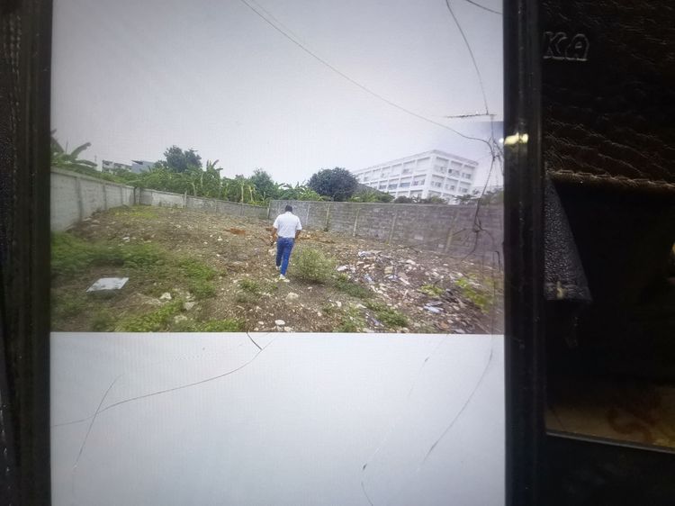 ที่ดินห่่่่่่่่างจากถนน เฉลิมพระเกียรติ ร.9 ประมาน400 เมตร ใกล้โรงพยาบาลสินแพทย์ รูปที่ 4