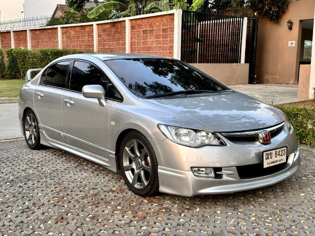 Honda Civic 2008 1.8 E i-VTEC Sedan เบนซิน ไม่ติดแก๊ส เกียร์ธรรมดา บรอนซ์เงิน รูปที่ 2