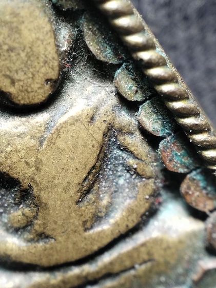 รูปหล่อหลวงพ่อเงินจอบเล็กเลี่ยมโบราณครับ รูปที่ 7