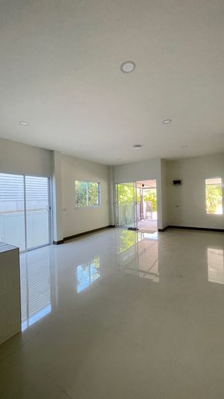 บ้านแฝดมือ1 พร้อมเข้าอยู่