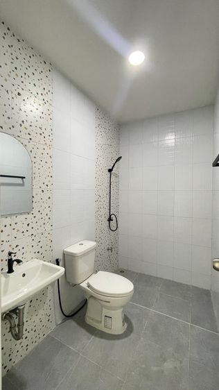 อื่นๆ ไม่มี 2025 ใช่ บ้านแฝดมือ1 พร้อมเข้าอยู่ รูปที่ 3