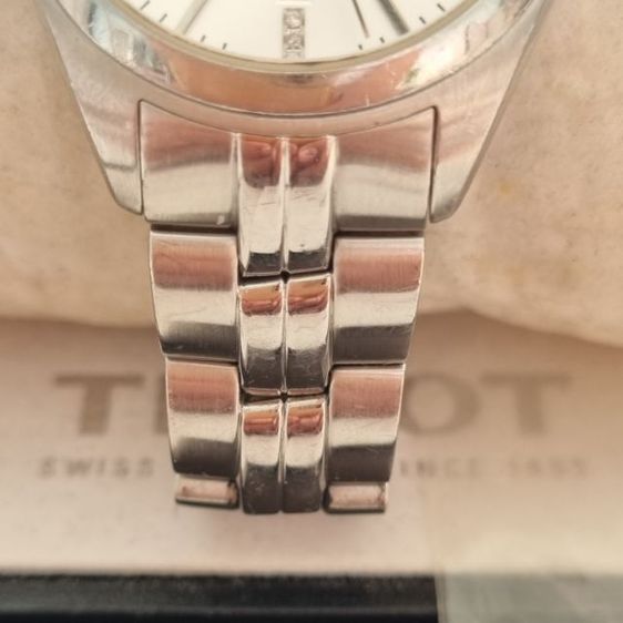 หลักเพชรสวิส(Swiss made) นาฬิกา tisso Lady PR 100 หลักเพชรแท้ ครบยกกล่อง ออกห้าง เกือบ 20,000 บาท ส่งต่อราคาเบาๆ 6,500 บาทครับ ได้นาฬิกาสวิสแท้ๆ รูปที่ 2