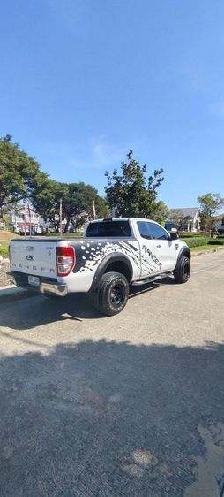 Ford Ranger 2012 2.2 XLT Pickup ดีเซล ไม่ติดแก๊ส เกียร์ธรรมดา ขาว รูปที่ 3