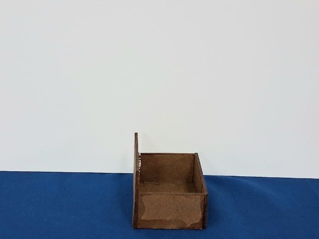 กล่องใส่เครื่องเขียน ปากกา ดินสอ ไม้บรรทัด กรรไกร ยางลบ ขวดสี คัตเตอร์ ไส้ดินสอ เครื่องประดับจิวเวลรี่  เหรียญบาท นาฬิกา ฯลฯ รุ่น Bx-3 รูปที่ 4