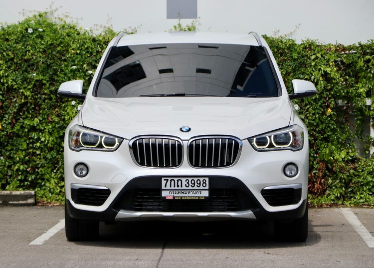 BMW X1 2018 1.5 sDrive18i xLine Utility-car เบนซิน ไม่ติดแก๊ส เกียร์อัตโนมัติ ขาว รูปที่ 2