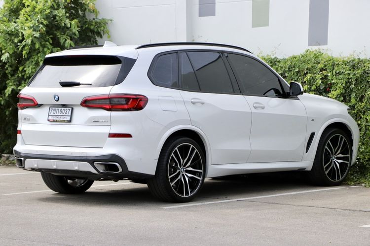 BMW X5 2019 3.0 xDrive30d M Sport 4WD Utility-car ดีเซล ไม่ติดแก๊ส เกียร์อัตโนมัติ ขาว รูปที่ 4