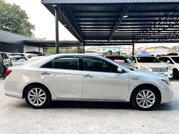Toyota Camry 2012 2.5 Hybrid Sedan ไฮบริด เกียร์อัตโนมัติ เทา รูปที่ 4