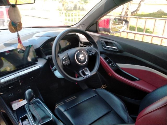 MG MG5 2023 1.5 D Sedan เบนซิน ไม่ติดแก๊ส เกียร์อัตโนมัติ แดง รูปที่ 4