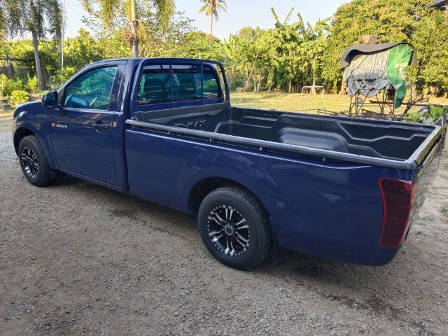รถ Isuzu รุ่นอื่นๆ รุ่นย่อยอื่นๆ สี น้ำเงิน