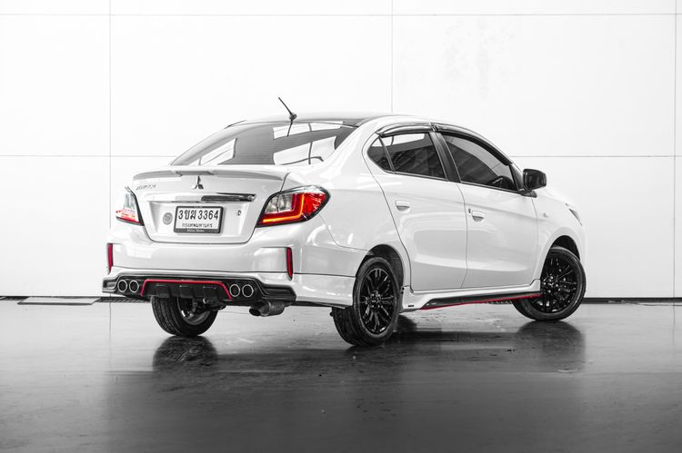 Mitsubishi Attrage 2022 1.2 GLX Sedan เบนซิน ไม่ติดแก๊ส เกียร์อัตโนมัติ ขาว รูปที่ 4