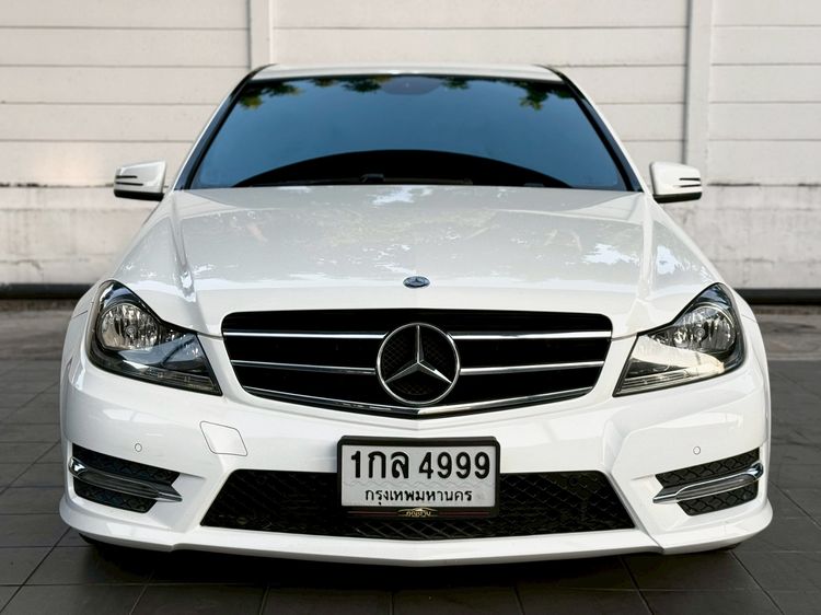 รถ Mercedes-Benz C-Class C200 CGI สี ขาว