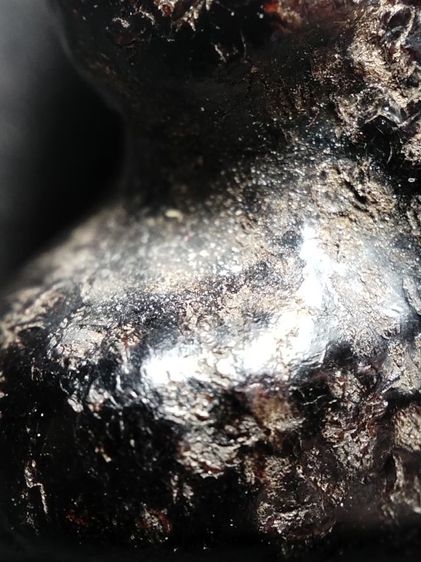 พระปิดตาถักเชือกลงรักครับ รูปที่ 11