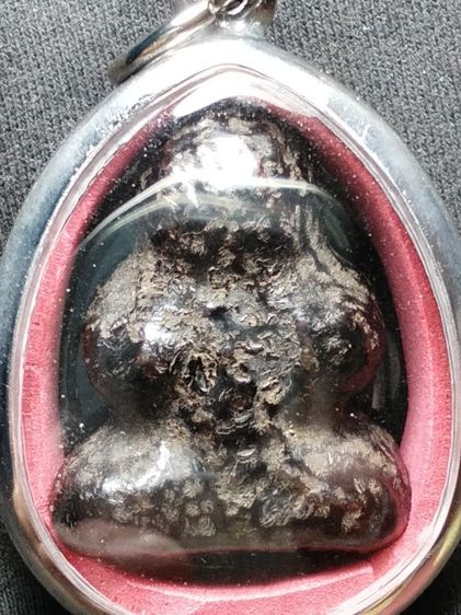 พระปิดตาถักเชือกลงรักครับ รูปที่ 4