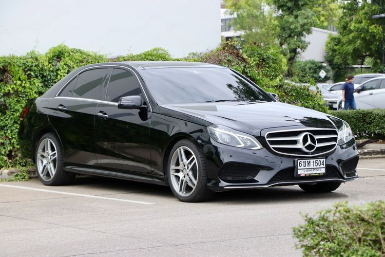 Mercedes-Benz E-Class 2015 E300 2.2 BlueTEC Hybrid AMG Dynamic Sedan ดีเซล ไม่ติดแก๊ส เกียร์อัตโนมัติ ดำ รูปที่ 3