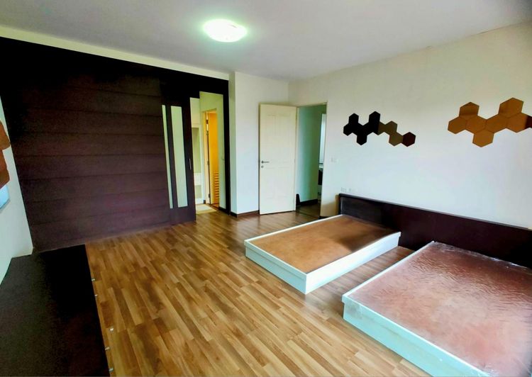 Sansiri มีบางส่วน 2011 vาย 🏡 บ้าuเดี่ยว หมู่บ้าuฮาบิเทีย(แสนสิริ) บางใหญ่ ขuาดที่ดิu 58.1 ตsว. หลังมุม ต้นซอย  พื้uที่ใช้สoย 187 ตsม. 3 ห้องuอu 3 ห้องน้ำ รูปที่ 2