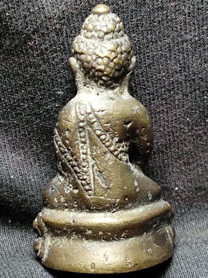 พระกิ่งหล่อเก่าไม่ทราบวัดครับ รูปที่ 10